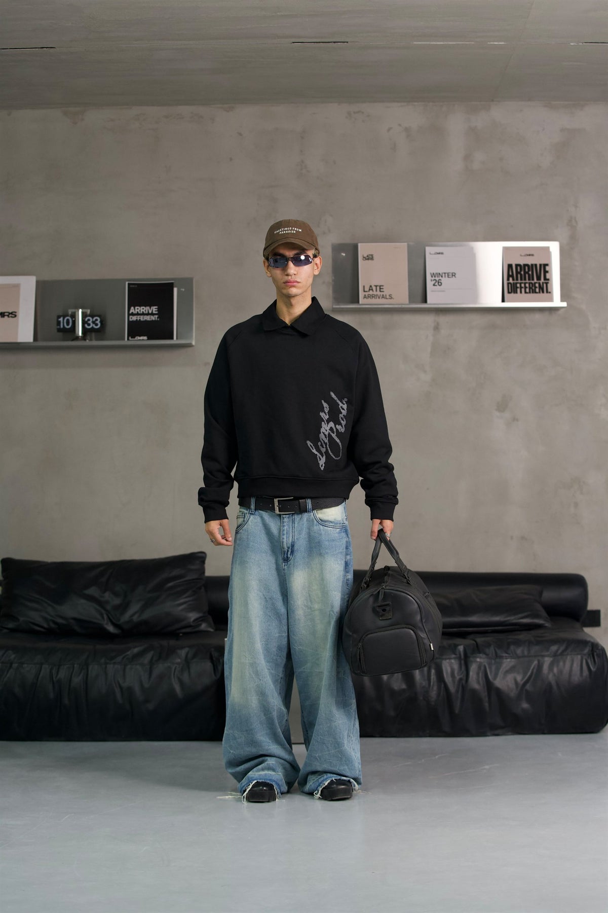 L.C. Prod. Round Crewneck in Black